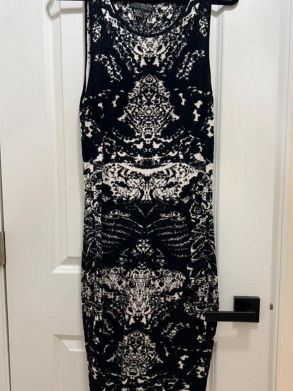 Forever 21 Black and White Printed Tank Midi Dress size XL